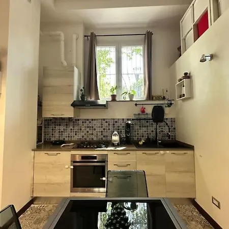 Loft Moderno Con Terrazzo *